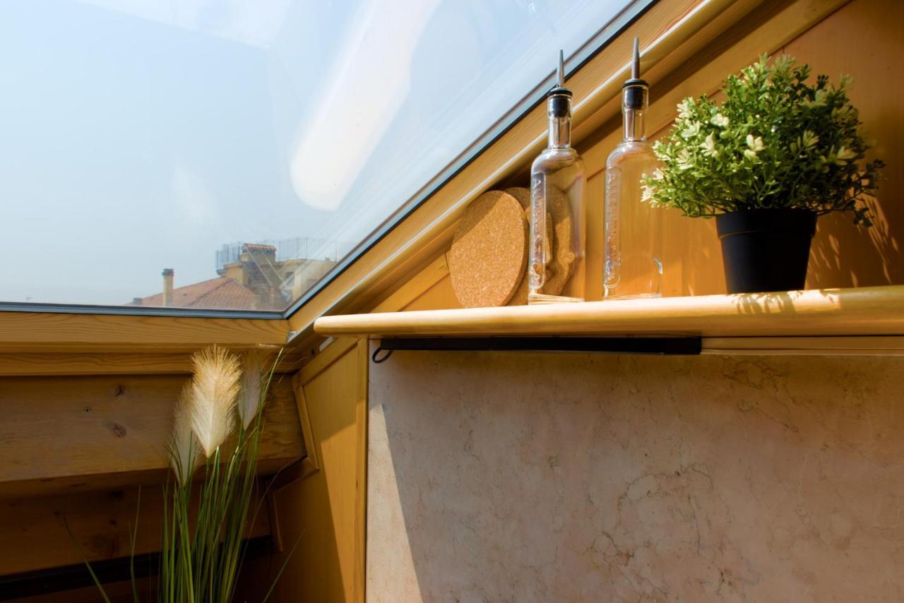 Mazzini Rooftop Parcheggio Free Vicino All'Arena Verona Exterior photo
